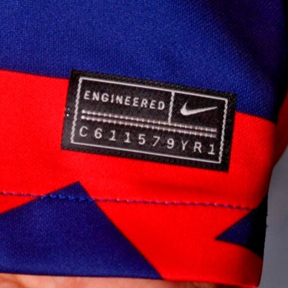 NEW! NIKE RAPINOE 15 FIFA WOMEN JERSEY SOCCER | LARGE | CZ4317-422 | MSRP: $135 - Picture 2 of 16